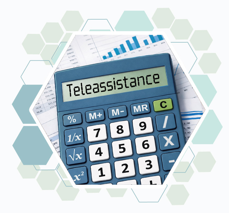 une calculette sur des feuilles de finance avec le mot téléassistance écrit sur l'écran pour symboliser la budgétisation d'une téléassistance.