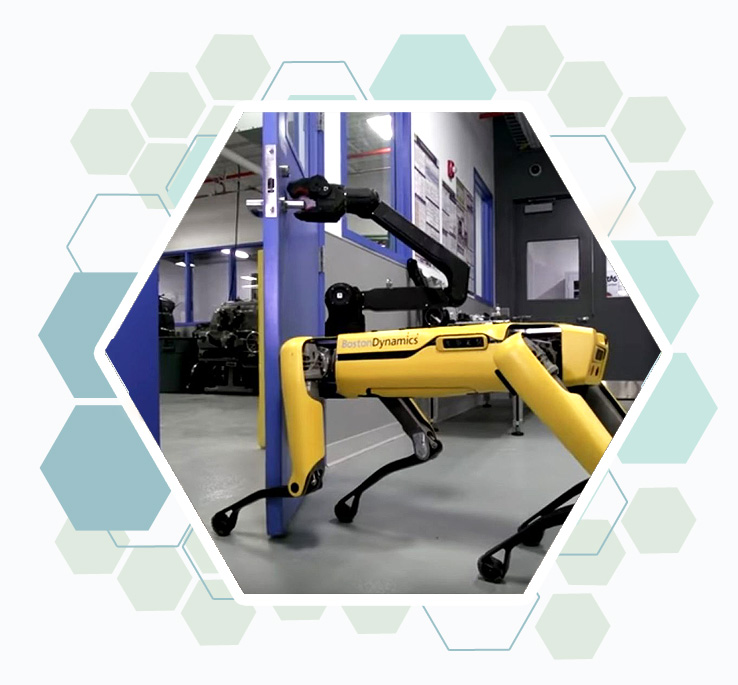 Boston Dynamics quand un robot ouvre des portes.